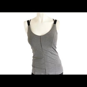 Lululemon Hot to Street active top